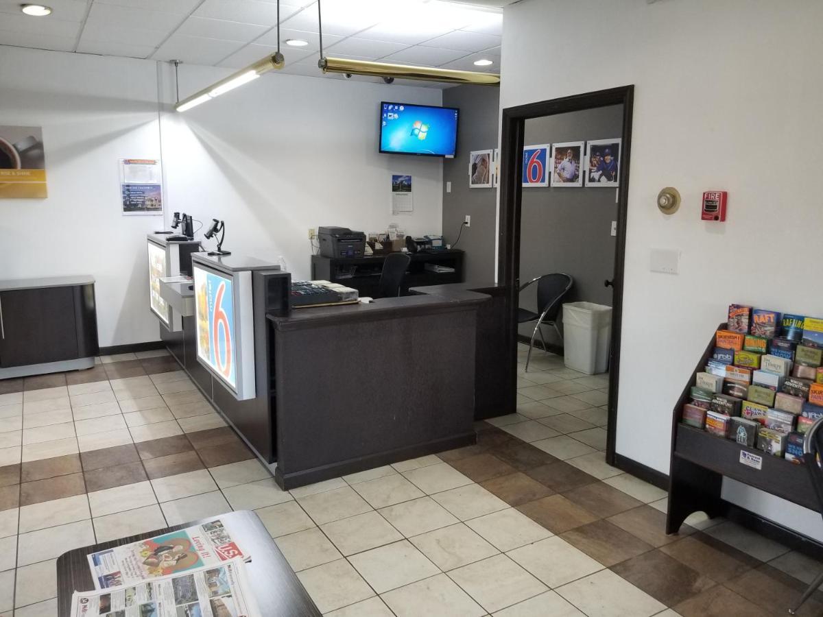 Motel 6-Lawrenceville, Nj Εξωτερικό φωτογραφία